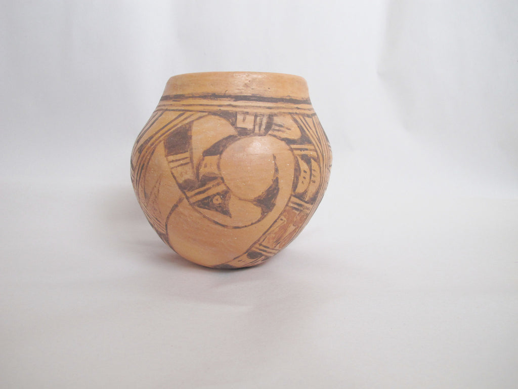 Hopi pottery  5702-05